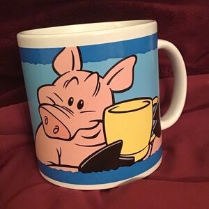 Playful Pig Mug with Yellow and Blue Highlights